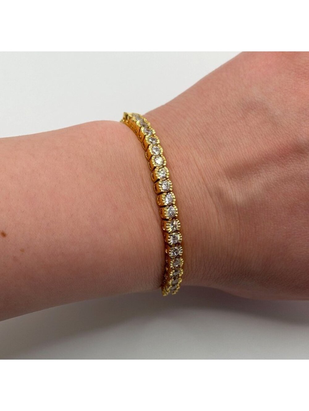 Kendra Scott Gold Tone Adjustable Bracelet With Crystal Accents